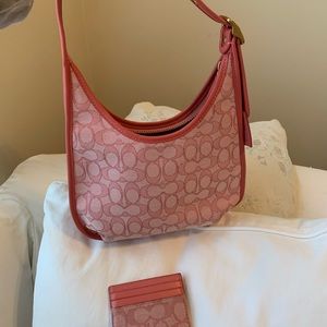 Signature Jacquard Pink Shoulder bag with matching Card Holder